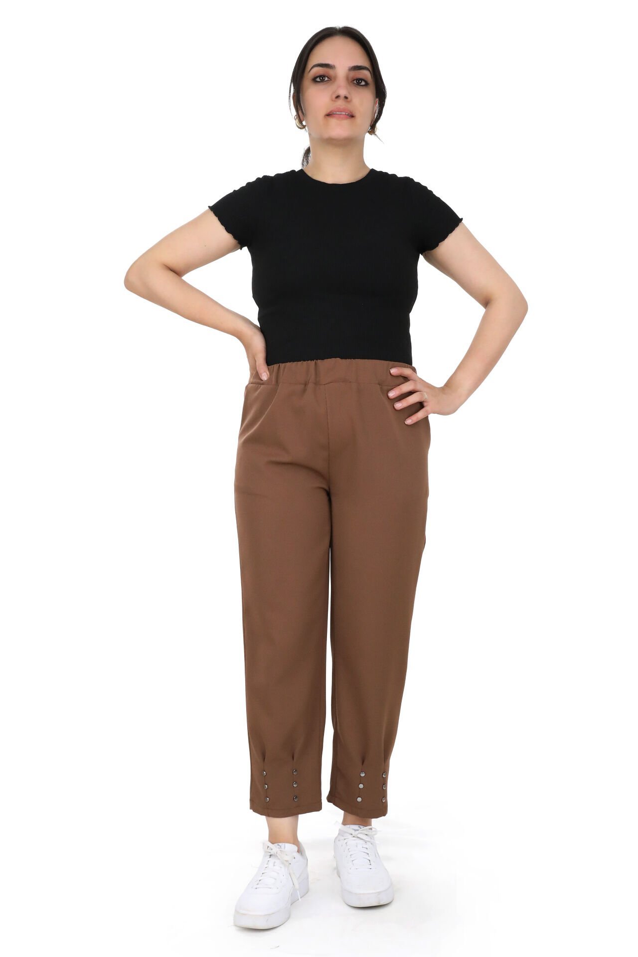Paça Detaylı Pantolon