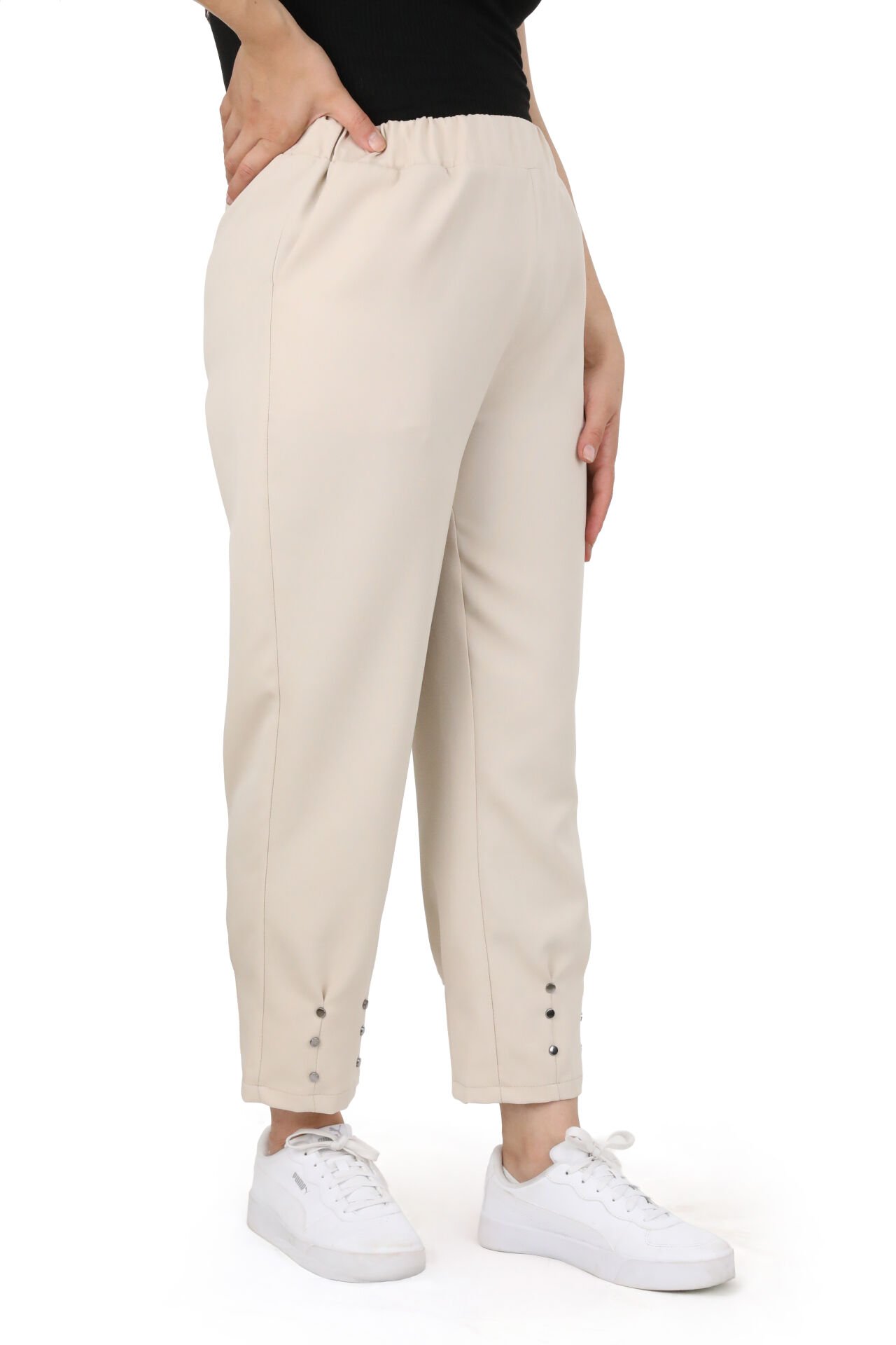 Paça Detaylı Pantolon