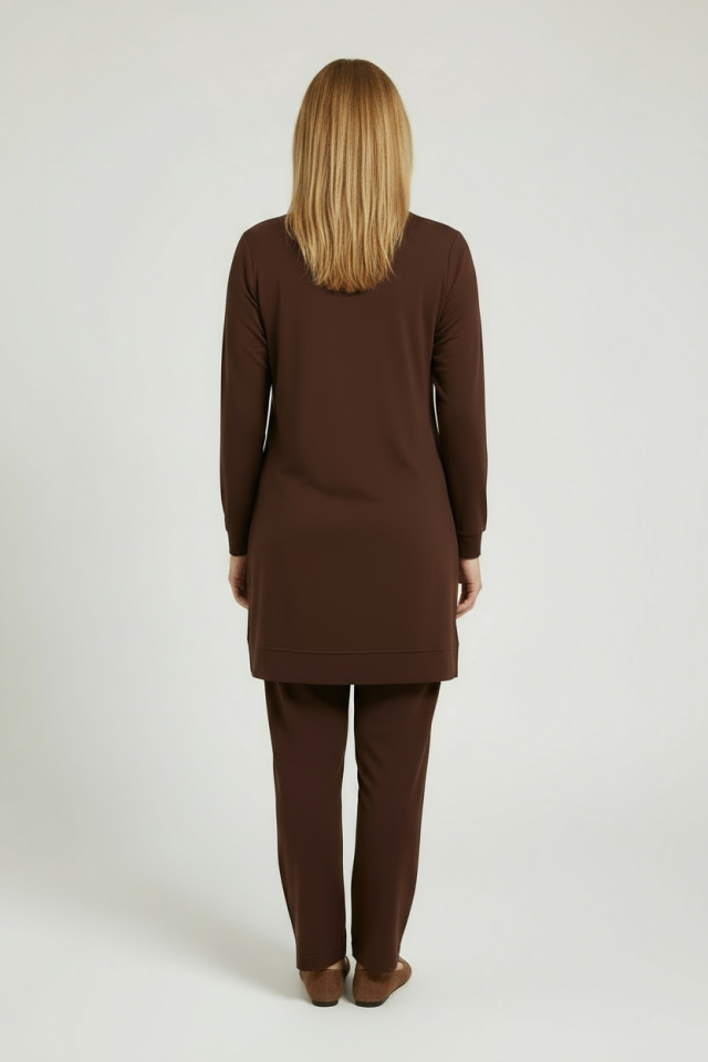 ÖNÜ ÇİÇEKLİ TAŞLI TAKIM