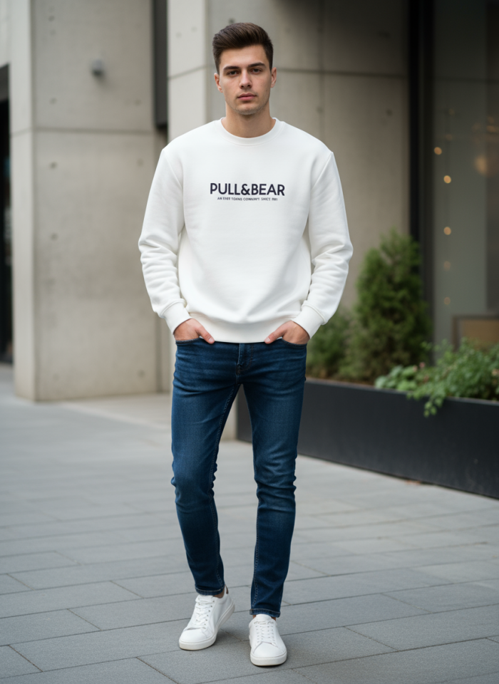 ÜÇ İP SIFIR YAKA PULL&BEAR SWEATSHİRT