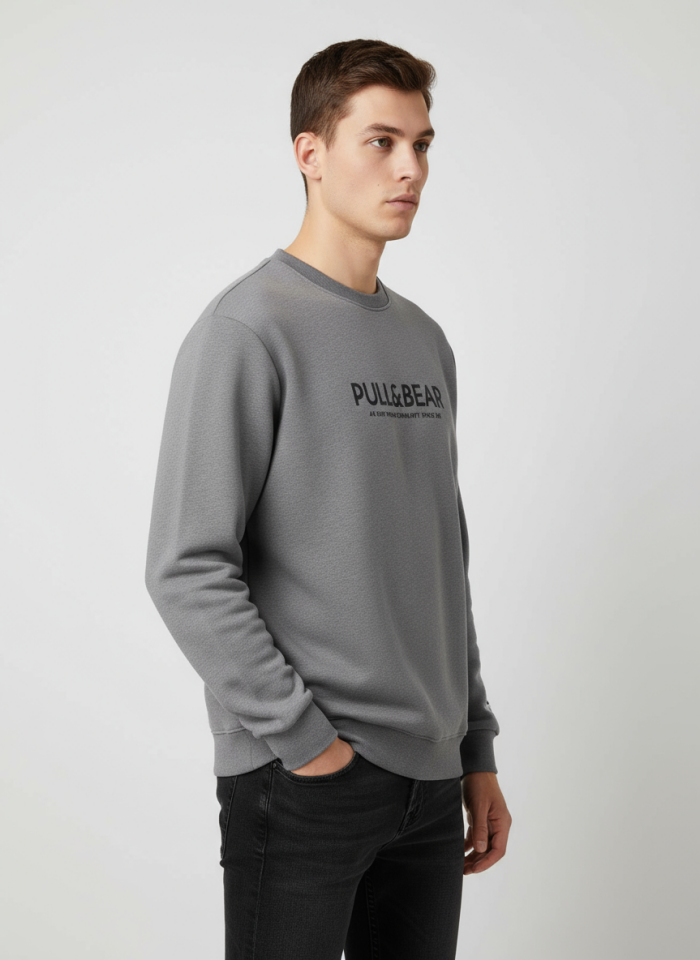 ÜÇ İP SIFIR YAKA PULL&BEAR SWEATSHİRT